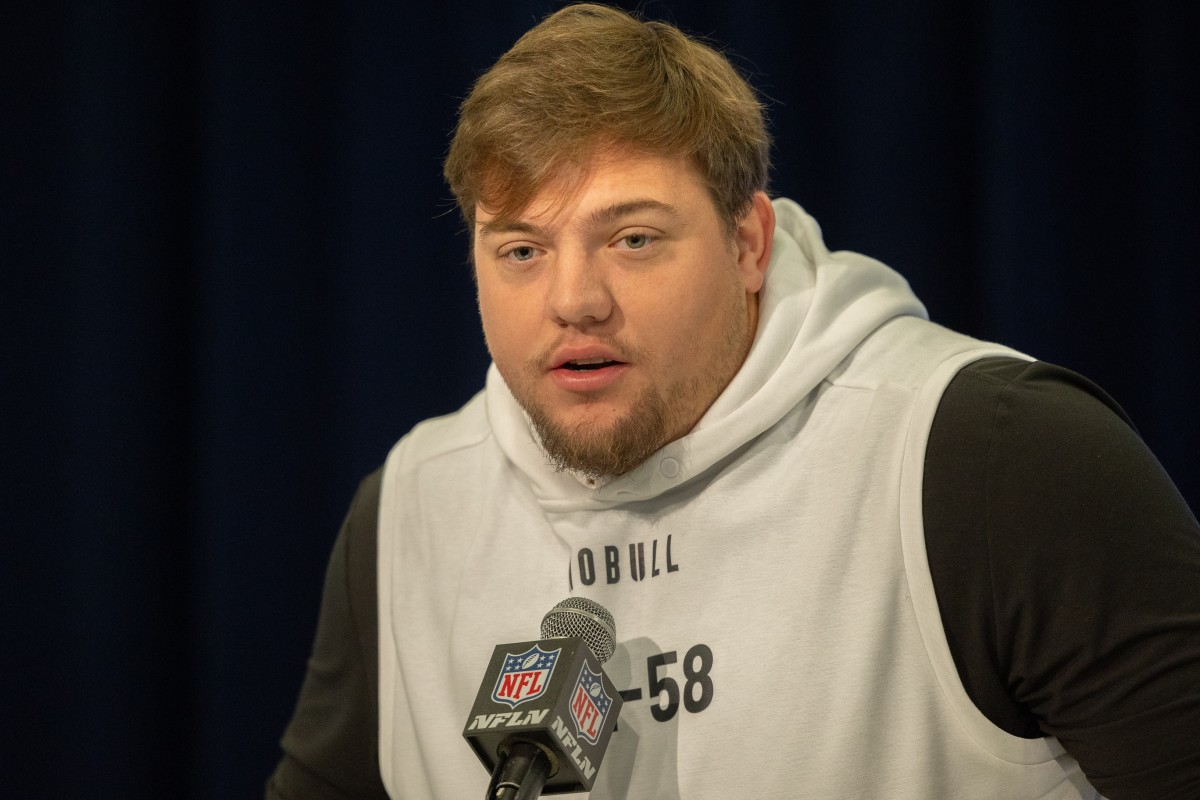 Oregon's Jackson-Powers Johnson is considered the best center prospect in the 2024 NFL Draft.
